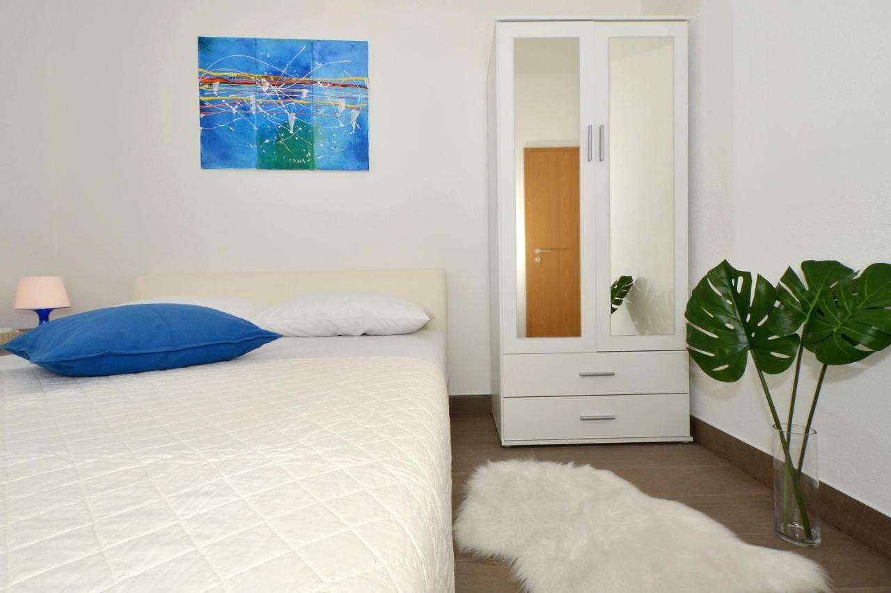 Apartament Stunning View With Pool
